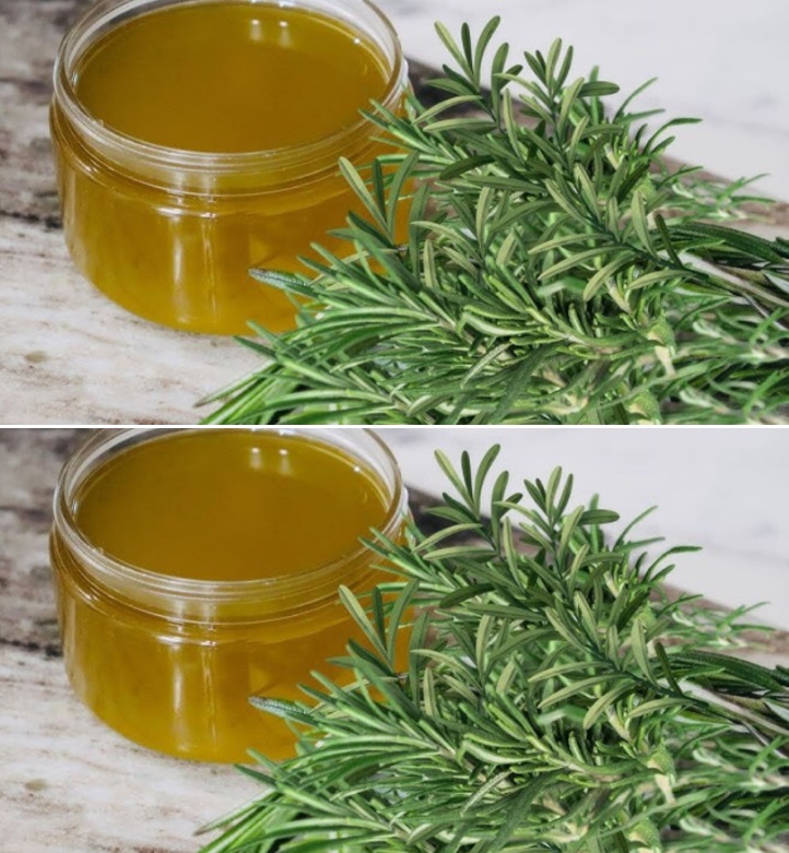 Come preparare un balsamo al rosmarino per scurire i capelli ed evitare che cadano