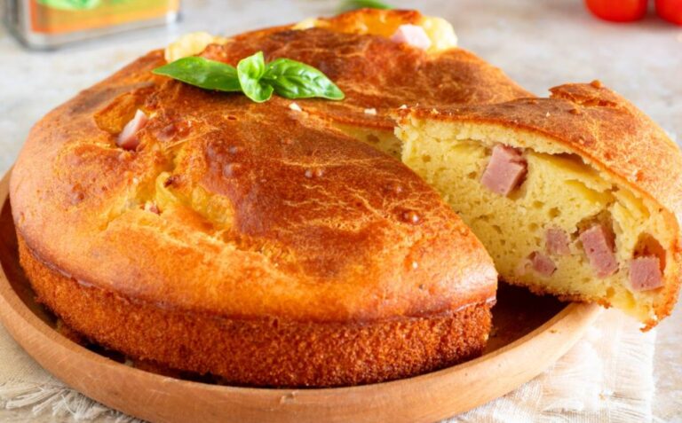 Torta 7 vasetti salata: la ricetta del rustico facile e gustoso