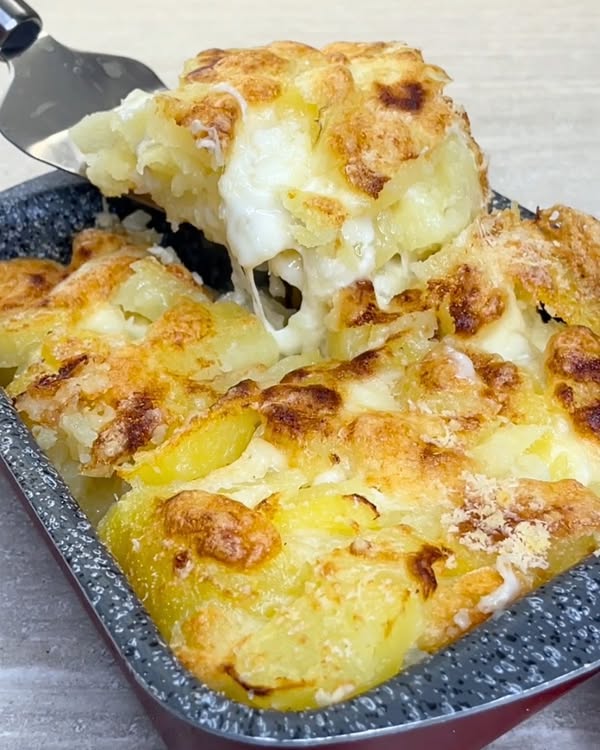 Millefoglie di patate: la ricetta semplice e golosa per una cena sfiziosa