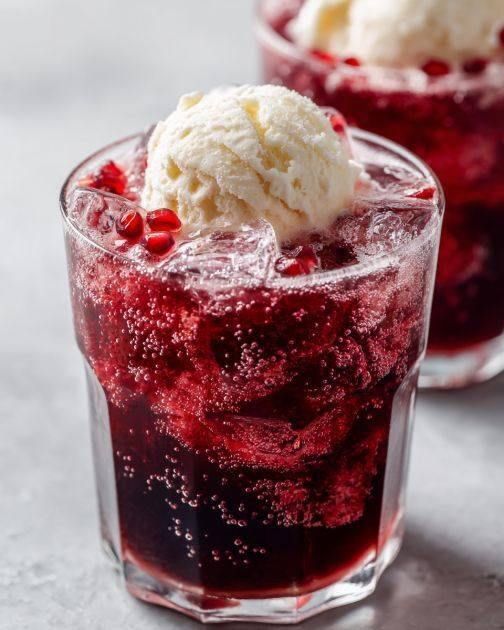 The Holiday Flip al melograno